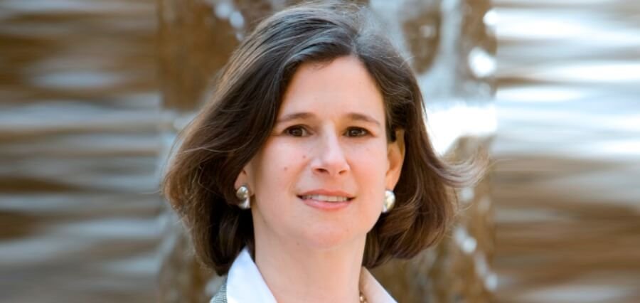 Read more about the article Elizabeth K. Miller: CFP® CFA, Founder and President, Summit Place Financial Advisors, LLC