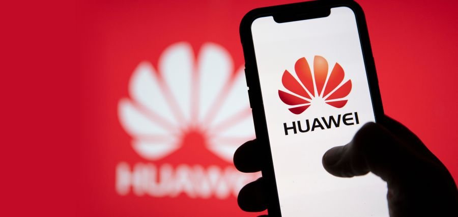 Read more about the article Huawei Launches Next-Gen Ascend Chips and SuperPoDs at Connect 2025