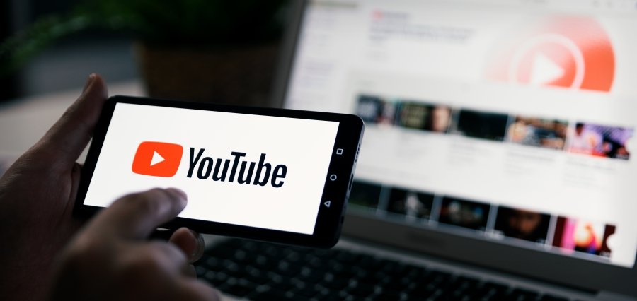 Read more about the article YouTube to Let Creators Use AI-Generated Likeness for Shorts, Expanding AI Tools